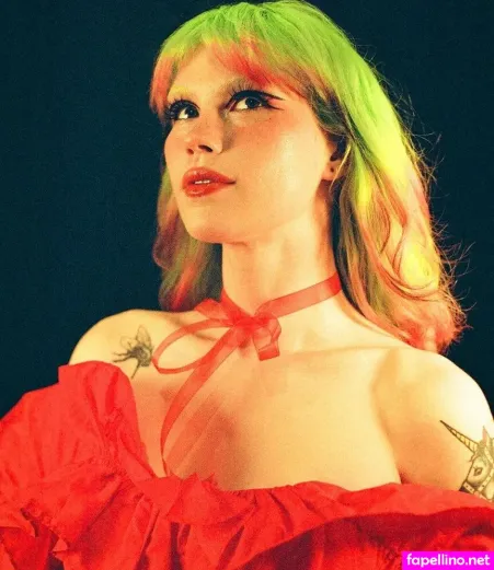 Kat Moss OnlyFans Thumbnail #FuTAP6O9tW