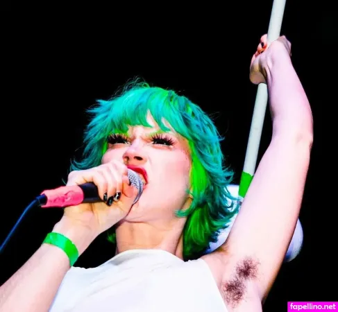 Kat Moss OnlyFans Thumbnail #RnodENLLxm