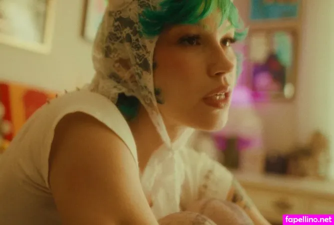 Kat Moss OnlyFans Thumbnail #UXqy6fyIeW