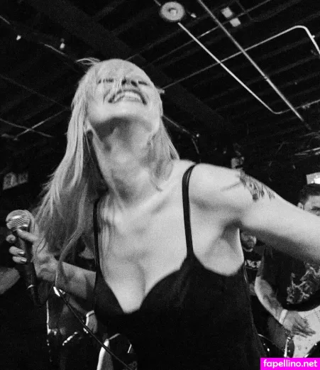 Kat Moss OnlyFans Thumbnail #y0uT2fn2Ss