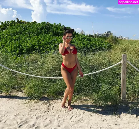 Kat Pereira OnlyFans Thumbnail #5vxT8Urooe