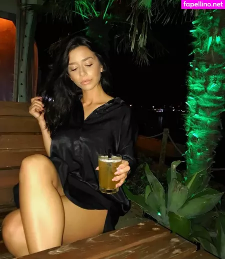 Kat Pereira OnlyFans Thumbnail #IVNREdPjwQ