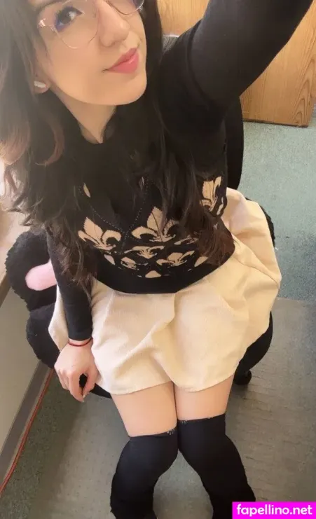 Kat Perez OnlyFans Thumbnail #l2tuycdxuv