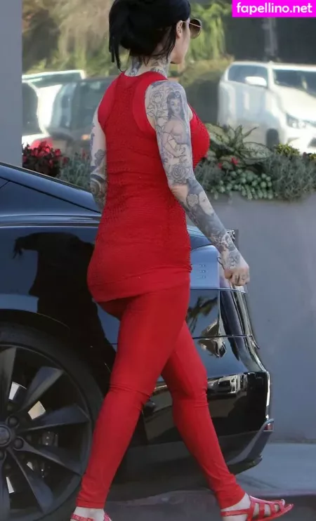 Kat Von D OnlyFans Thumbnail #0sS1nrzyc0