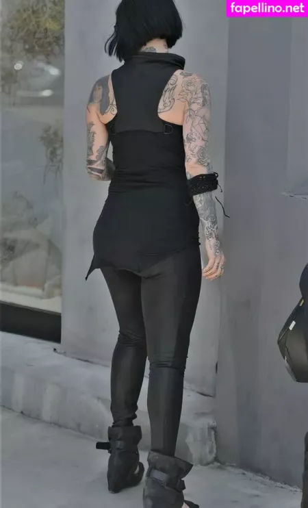 Kat Von D OnlyFans Thumbnail #Q9PT1bjytH