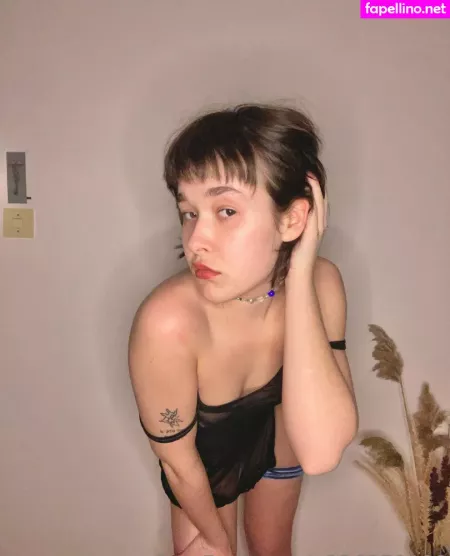 Katana Miko OnlyFans Thumbnail #j52sXcvBVx