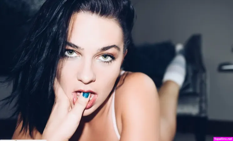 Katarina Konow 1 OnlyFans Thumbnail #h2oBlPyHL4