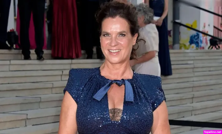 Katarina Witt OnlyFans Thumbnail #CtxU1Yyy2M