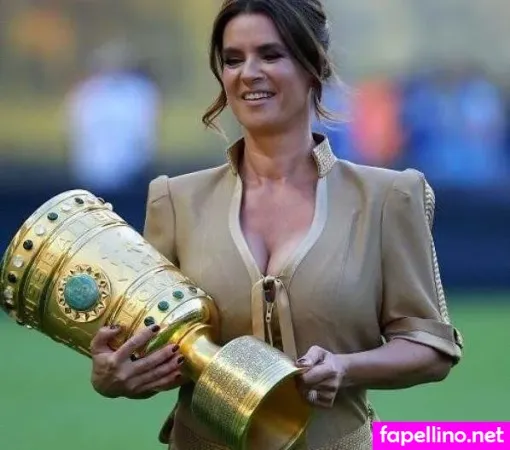 Katarina Witt OnlyFans Thumbnail #NSsXLME7oI