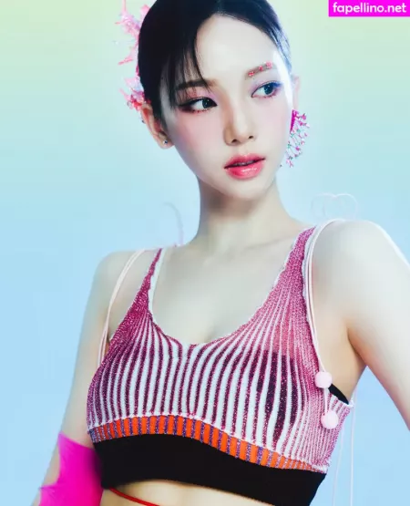 Katarinabluu OnlyFans Thumbnail #5nQbsAouSW
