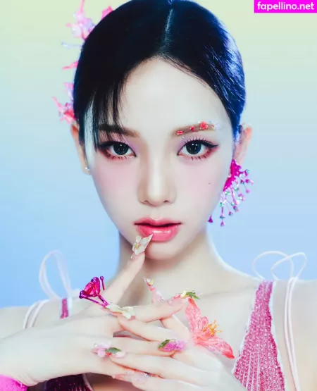 Katarinabluu OnlyFans Thumbnail #gP5es8vPib