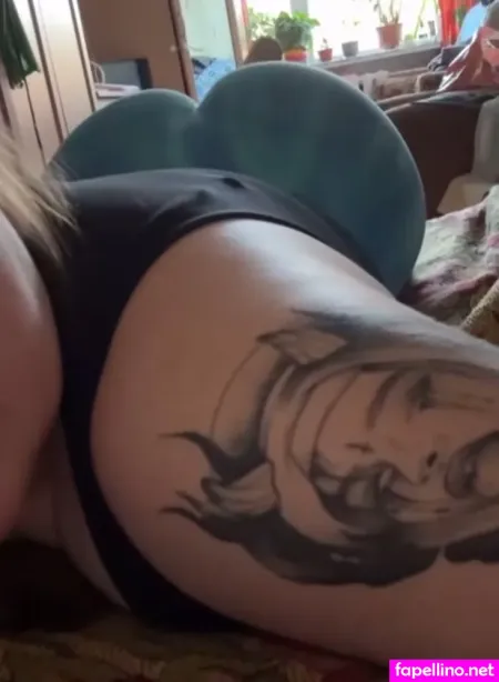 Kate Artemova OnlyFans Thumbnail #w3l5pyDB7E