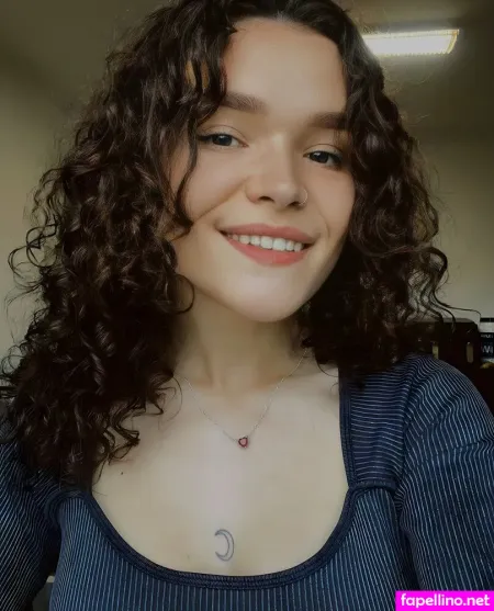 Kate Bear Main Profile Photo