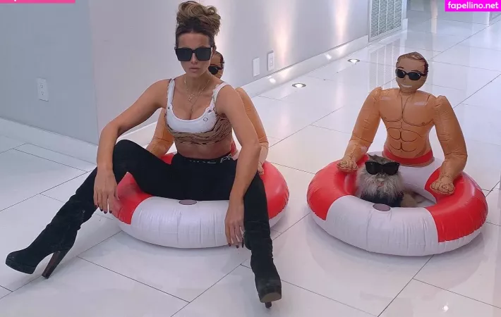 Kate Beckinsale OnlyFans Thumbnail #hjE36UmlcZ