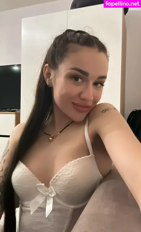 Kate Bianch OnlyFans Thumbnail #82FiUw95D2