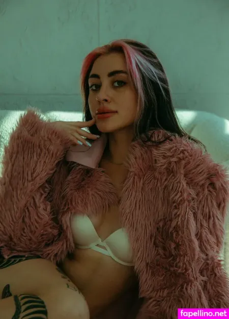 Kate Courage OnlyFans Thumbnail #gqGA8mj2TU