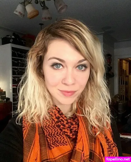 Kate Ettinger OnlyFans Thumbnail #HctnIT7IQe