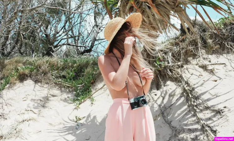 Kate Fenton OnlyFans Thumbnail #h4YznTObVg
