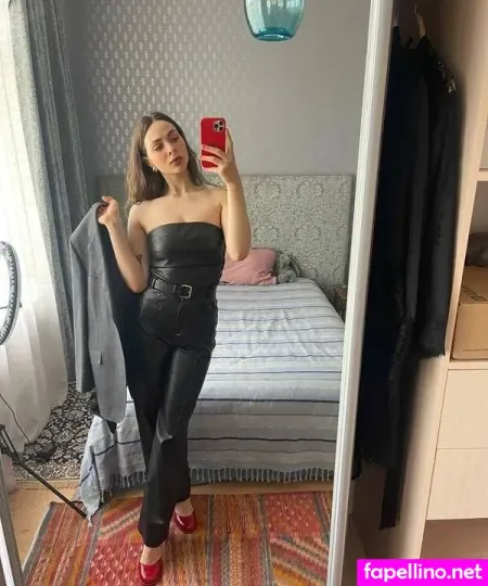 Kate Greey OnlyFans Thumbnail #VWKKV6fSm7