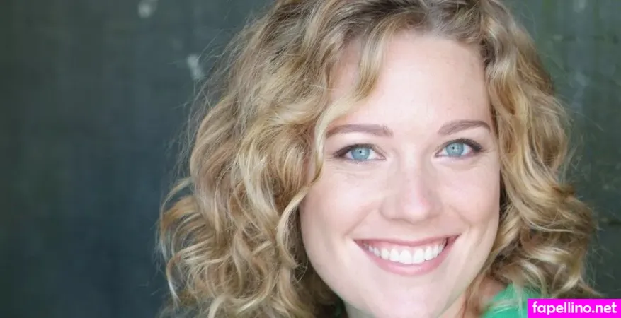 Kate Hewlett OnlyFans Thumbnail #rfFMXDsPfW