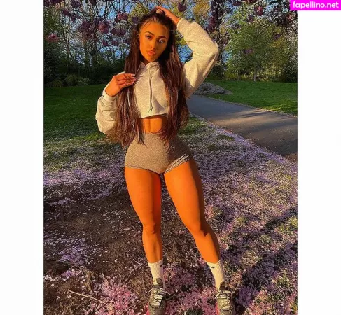 Kate Isobel Daisy OnlyFans Thumbnail #7EKMUQer20