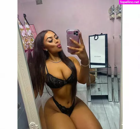 Kate Isobel Daisy OnlyFans Thumbnail #dUIjx3gzX2