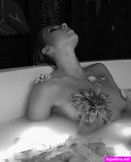 Kate Johhanson 2 OnlyFans Thumbnail #3TOr6VZfMJ