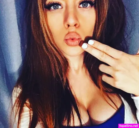 Kate Kabak OnlyFans Thumbnail #MUmzfjBTUX