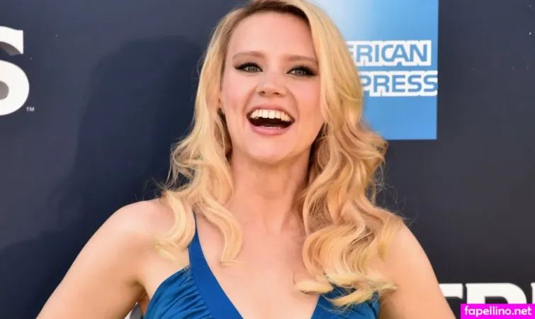 Kate Mckinnon OnlyFans Thumbnail #OVcr3xzGJ0