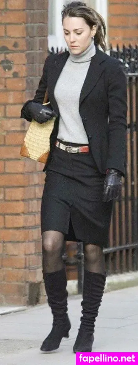 Kate Middleton OnlyFans Thumbnail #nzNmrPc5c6