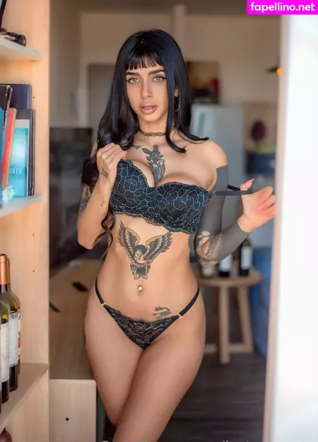 Kate Moor OnlyFans Thumbnail #xWx12OQabh