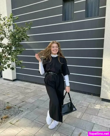 Kate Sinss OnlyFans Thumbnail #lntIQIxI7o