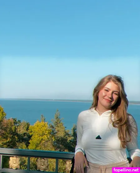 Kate Sinss OnlyFans Thumbnail #xiyr64bjYZ