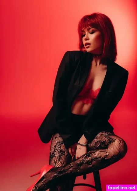 Kate Stavinska OnlyFans Thumbnail #h6CSb2TZaB