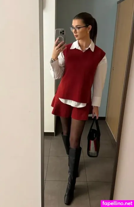 Kate Tracey OnlyFans Thumbnail #eKNZobL1DQ