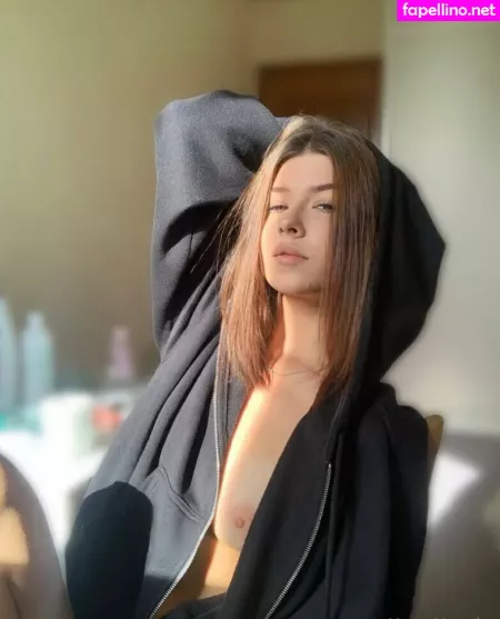 Kate Utopiaa OnlyFans Thumbnail #bXbOlzpu01