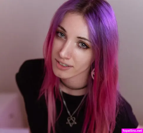 Kate Wosh OnlyFans Thumbnail #c7h7pciBLg