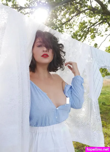 Kate Z 1 OnlyFans Thumbnail #KqmJDyve09