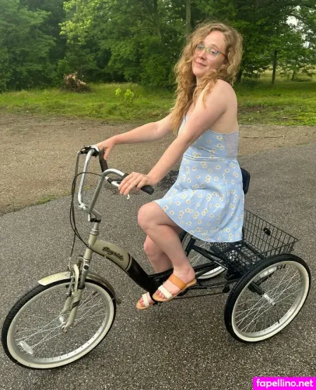 Katebabe27 OnlyFans Thumbnail #LqzN57yPmL