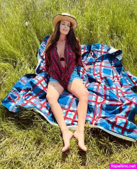 Katebran OnlyFans Thumbnail #1OEWDY5OE4