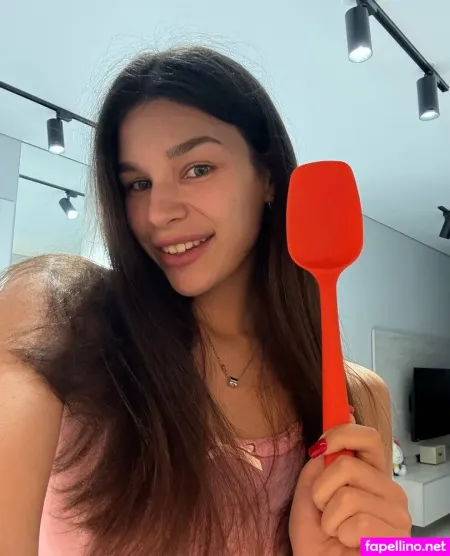 Katecutiepie OnlyFans Thumbnail #7T2qX8sXvP