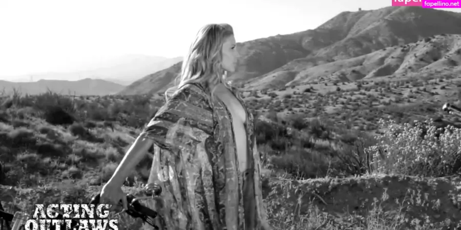 Katee Sackhoff OnlyFans Thumbnail #ArEIBGguJ9