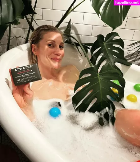 Katee Sackhoff OnlyFans Thumbnail #SZMbXn1BGa