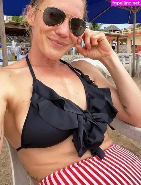 Katee Sackhoff OnlyFans Thumbnail #UO3PcZXhFr