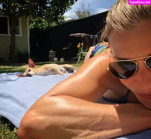 Katee Sackhoff OnlyFans Thumbnail #fWzYYMIqjV