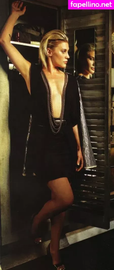 Katee Sackhoff OnlyFans Thumbnail #pzxAkoOQ2n