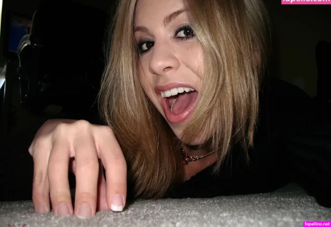 Katelyn Brooks OnlyFans Thumbnail #6KGYTeYca0