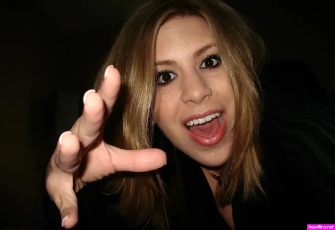 Katelyn Brooks OnlyFans Thumbnail #EPCXAVochK