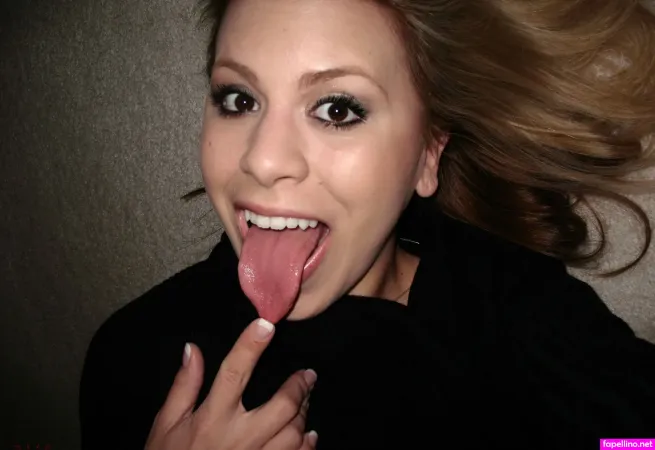 Katelyn Brooks OnlyFans Thumbnail #i0wutIcHbZ