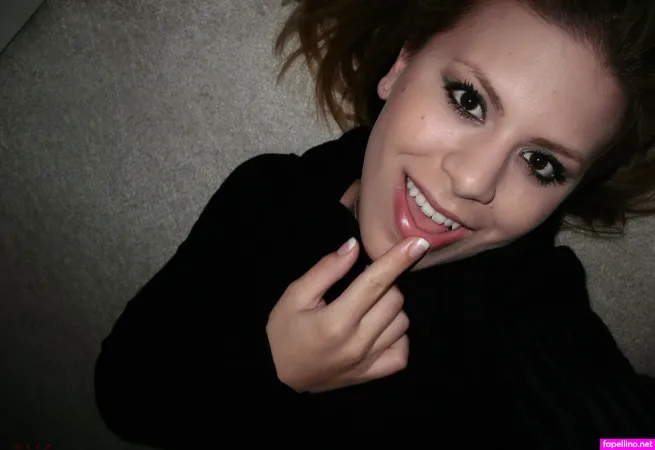 Katelyn Brooks OnlyFans Thumbnail #nUPSYCyGDv